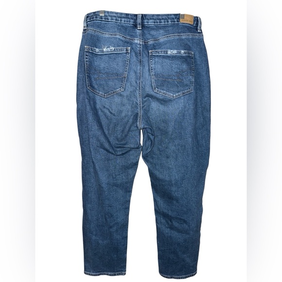 American Eagle Medium Wash High Waist Curvy Mom Jeans Women’s Size 12 - Picture 3 of 9